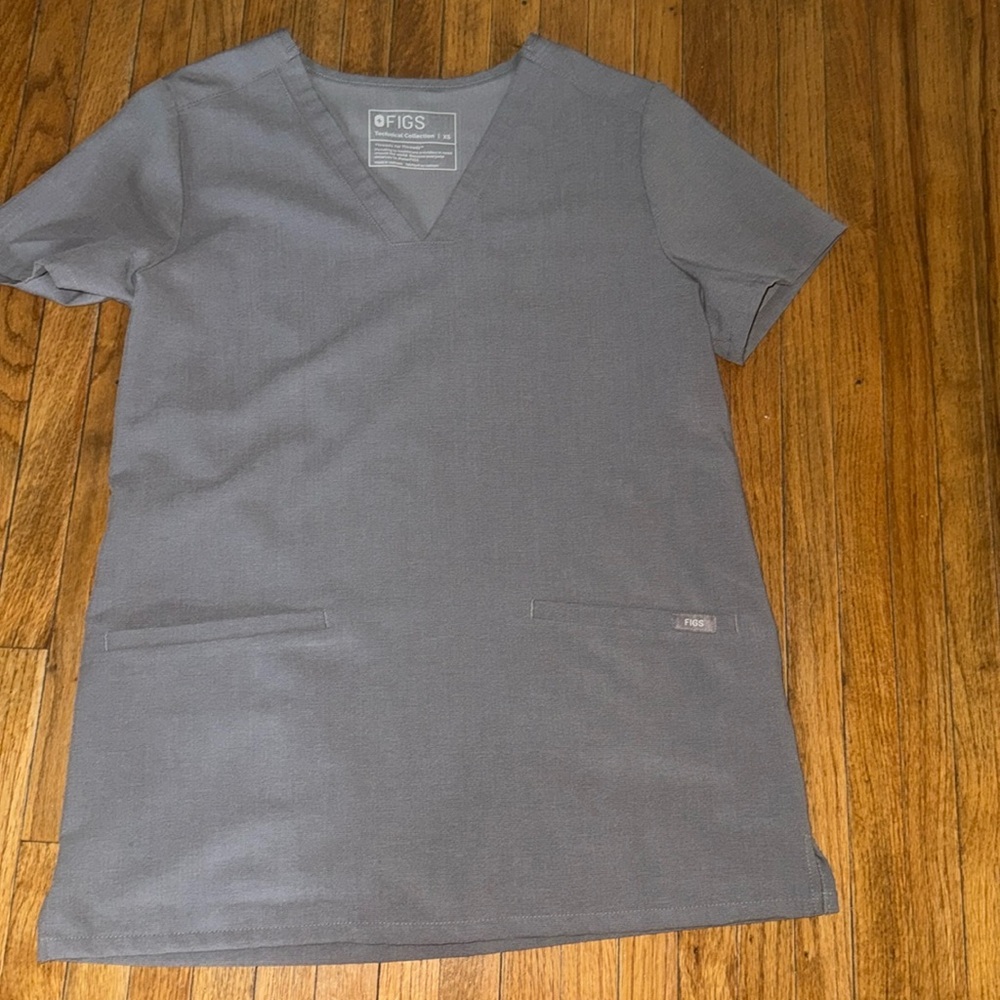 Top & bottoms!!! Figs technical collection top and bottoms set